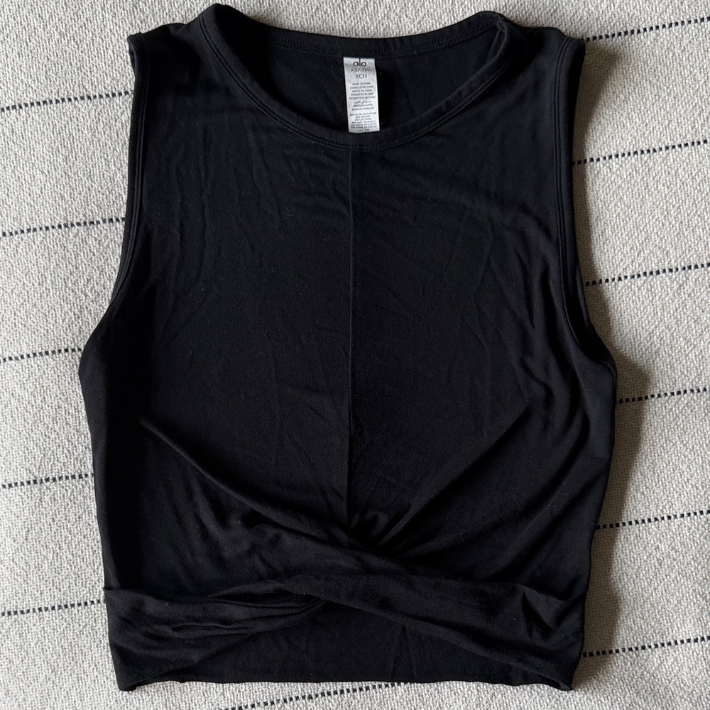ALO Yoga Cover Twist Front Tank XS